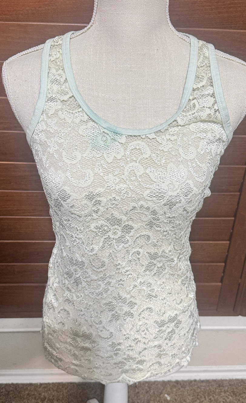 BKE Ivory Lace‎ Tank Top Women’s sz L cami coquette fairy cream sheer